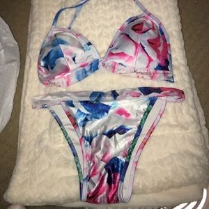 Cupshe floral bikini set brand new